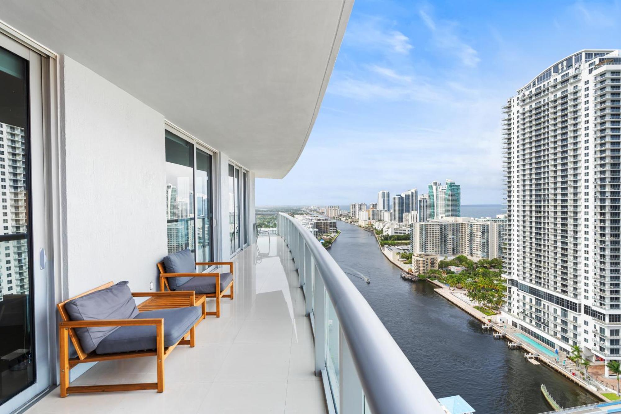 Beachwalk Resort - Vip Tower - Oceanview Unit 3 Bedroom & 3 Bathroom Hallandale Beach Exterior foto